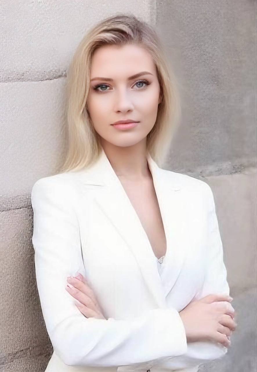 Olivia Sazan - Investment Expert